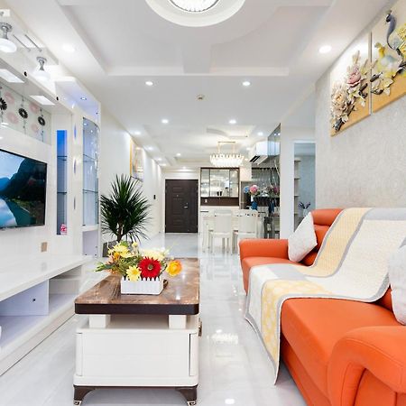 Scenic Valley Serviced Apartment Ho-Chi-Minh-Stadt Exterior foto